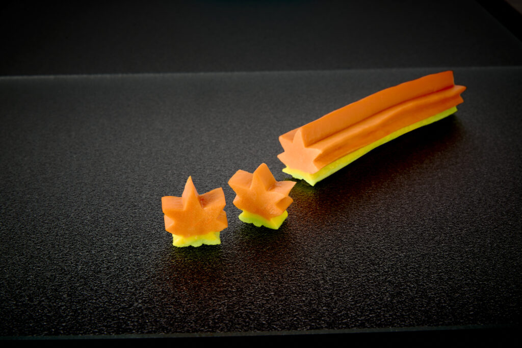 もみじ麸（オレンジ）